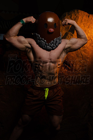 0283-229-01-RAW-COLOSSALCON2018