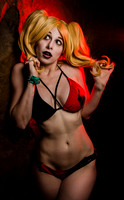 Harley Swimsuit-Colossalcon2018-ThousandFacesCosplay
